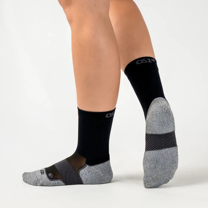 Black active comfort sock in crew height | OS1st