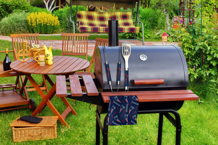 Northwest NFL New England Patriots Scatter Print 3 Piece BBQ Grill Set