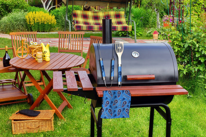 Northwest NFL Tennessee Titans Scatter Print 3 Piece BBQ Grill Set