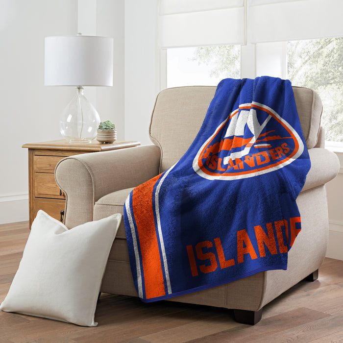 Northwest NHL New York Islanders Sherpa Throw Blanket