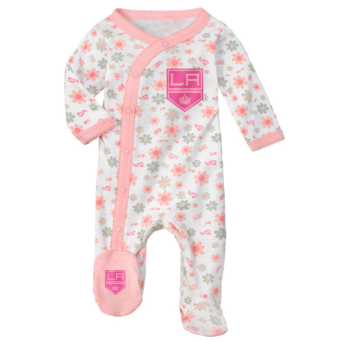 Outerstuff NHL Newborn (0M-9M) Sacramento Kings Sundays Best Coverall & Hat Set