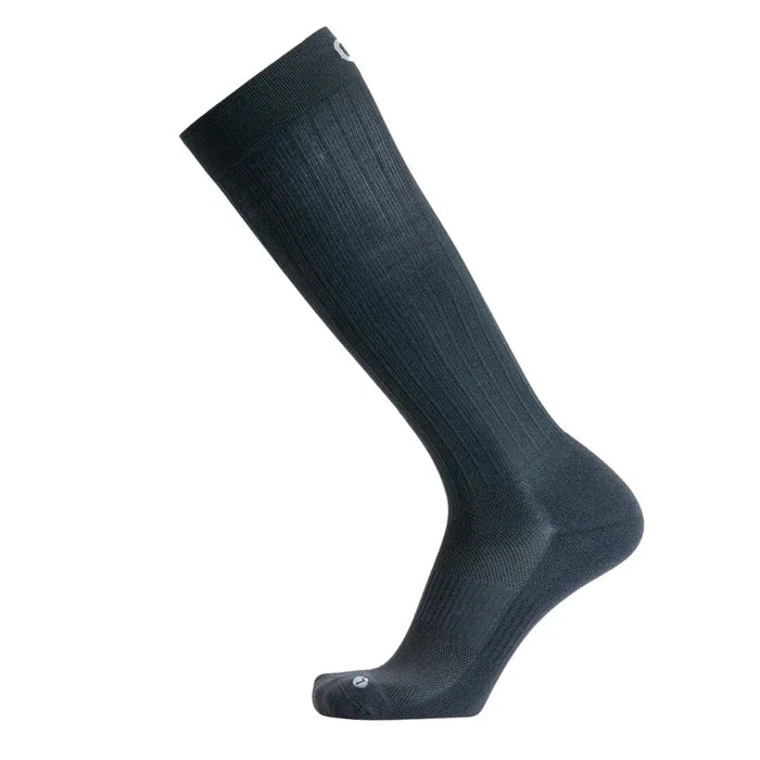 black wellness compression socks | calf length | OS1st